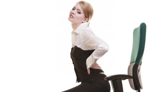 4个原因最易引发女性腰痛！