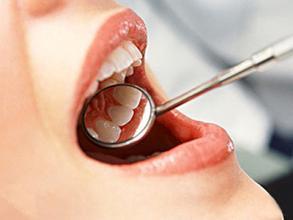 口腔溃疡治疗的多种小偏方，你知道吗？