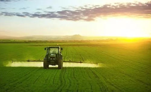 强化遏制耕地“非农化”“非粮化”的法治力道